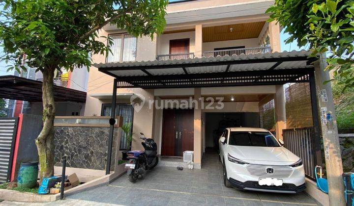 Rumah Modern 3 Lantai Dalam Cluster Terbaik di Grand Depok 1