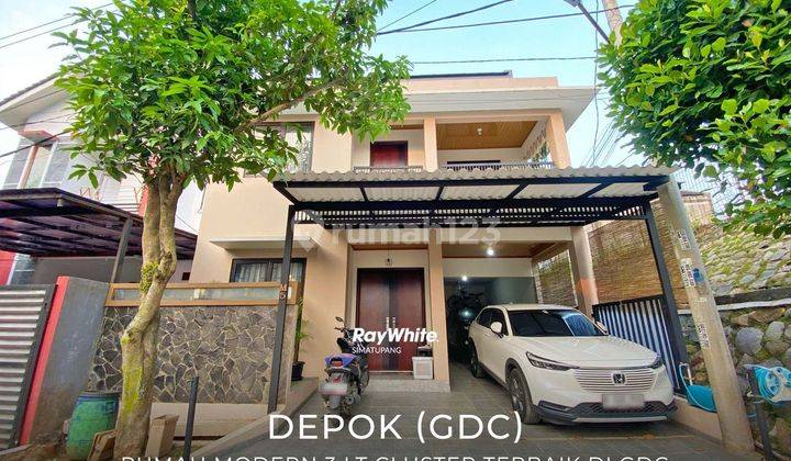 Rumah Modern 3 Lantai dalam Cluster di Grand Depok City 1