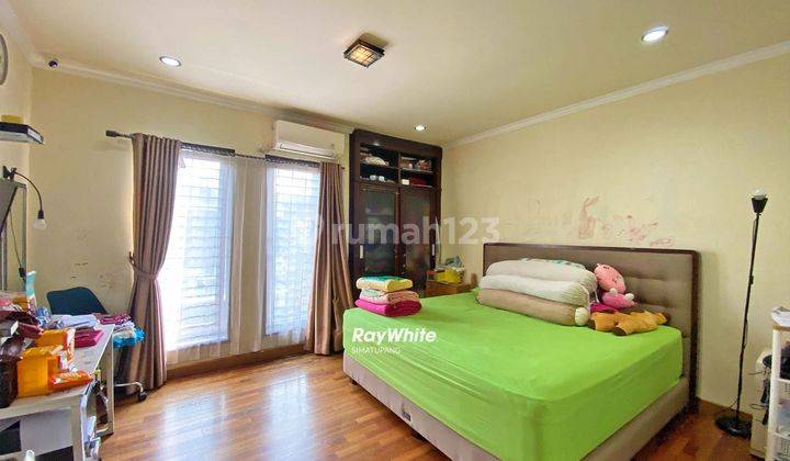 Rumah Modern 2 Lantai dalam Townhouse Exclusive di Kebagusan 2