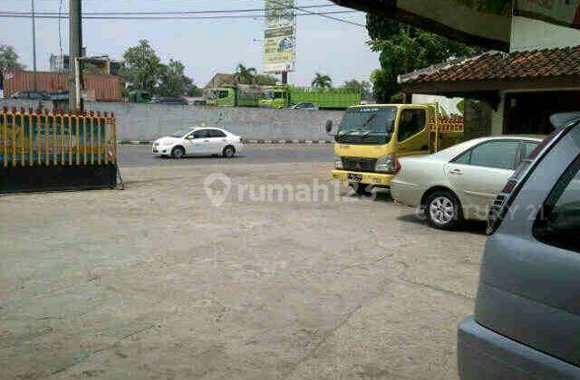 [] Area Usaha Di Jl Raya Tb Simatupang , Jaksel 1