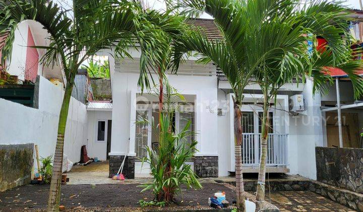 Rumah Dalam Komplek Strategis Di Mapanget 1