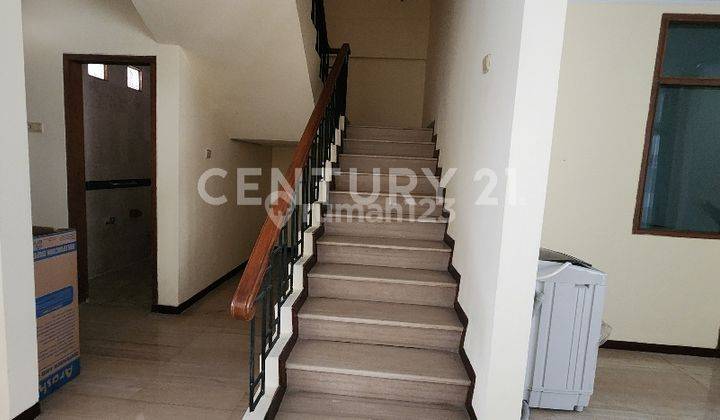 Rumah Cocok Untuk Home Stay Di Menteng, Jakarta Pusat 2