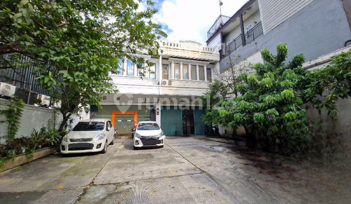 Ruko 3 Lantai Cocok Untuk Kantor/Usaha Jalan Besar Lenteng Agung Ruko 3 Lantai Cocok Untuk Kantor/Usaha Jalan Besar Lenteng Agung