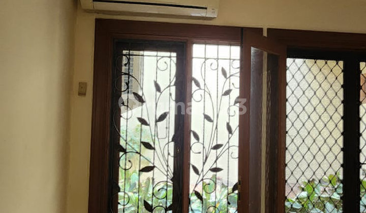 For Rent: Ready-to-Occupy House in Kuningan, South Jakarta. 2