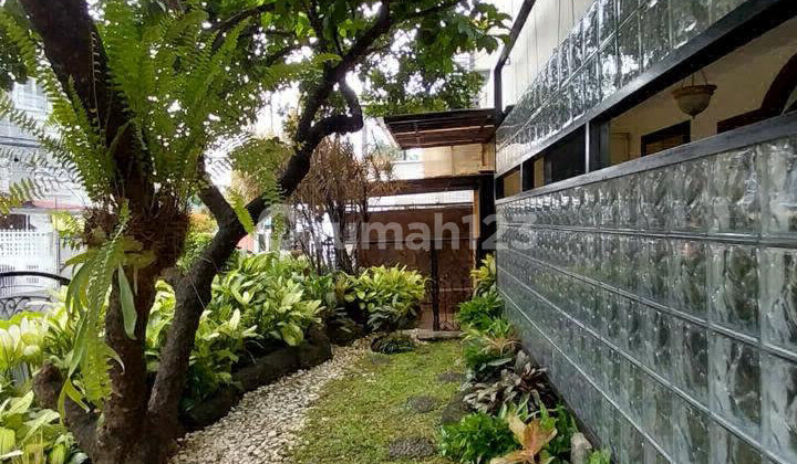 Rumah Tepi Jalan Strategis Pasar Minggu Jakarta Selatan Rumah Tepi Jalan Strategis Pasar Minggu Jakarta Selatan