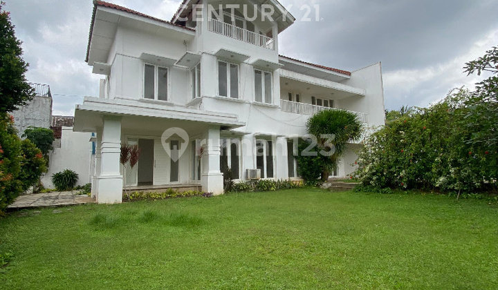 Ready-to-Occupy House Premium Location Cipete South Jakarta Ready-to-Occupy House Premium Location Cipete South Jakarta