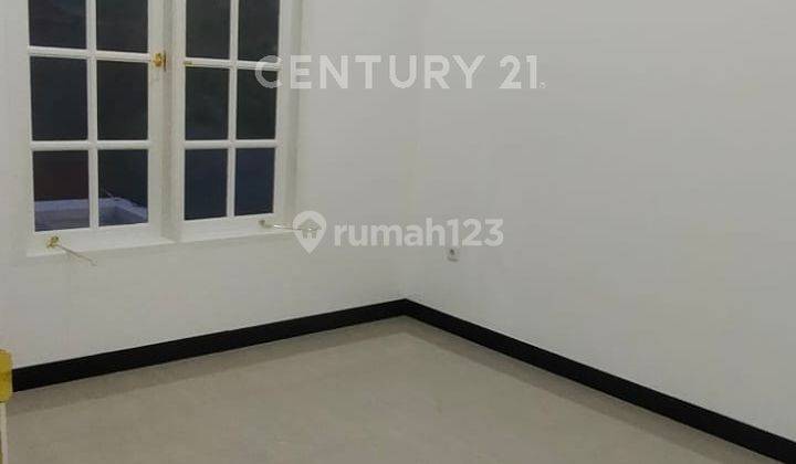 Rumah Brandnew Kebagusan SHM 2 Lantai Jakarta Selatan 2