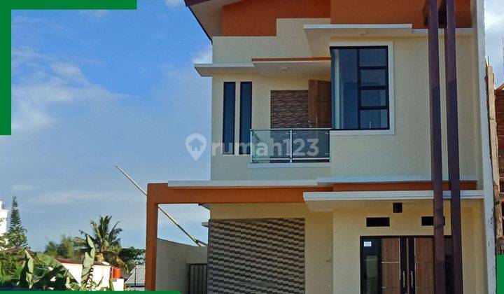 Rumah 2 Lantai Siap Huni Hertasning Baru Makassar  1