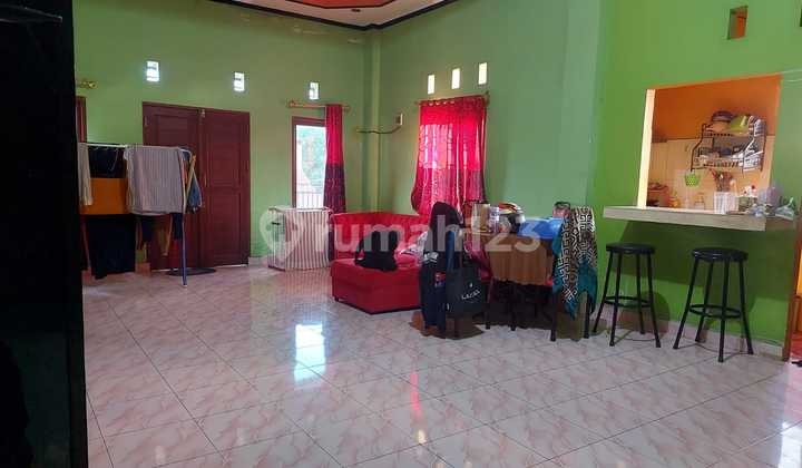 2-Story Shophouse Strategic Location at Poros Nipa2 Road, Nipa, Manggala, Makassar 2