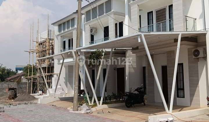 Rumah 2 Lantai Siap Huni Di Perintis Kemerdekaan  2