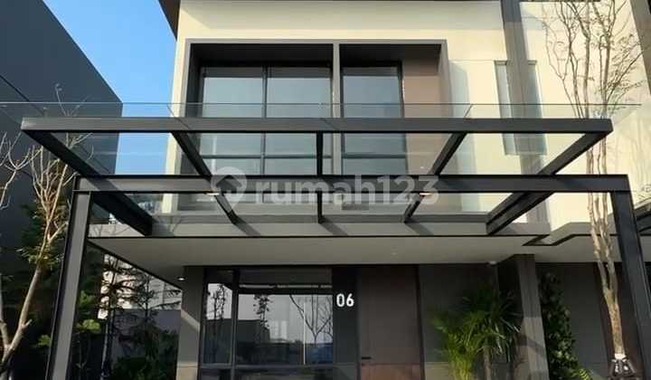 Rumah Cantik 2 Lantai Tengah Kota Dekat Trans Studio Mall Tanjung Bunga Makassar