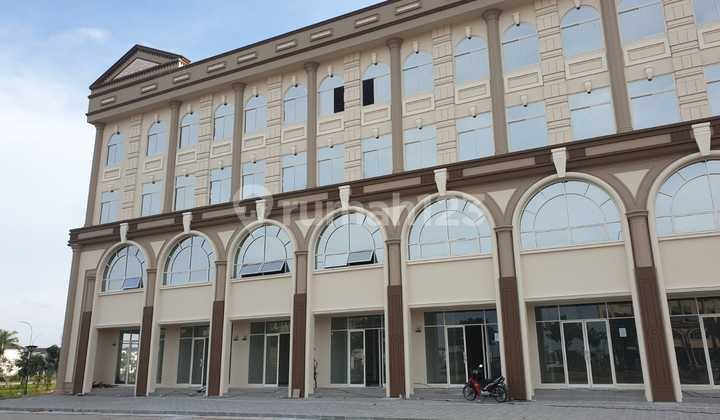 Disewakan Ruko 4 Lantai Golf Island Pik