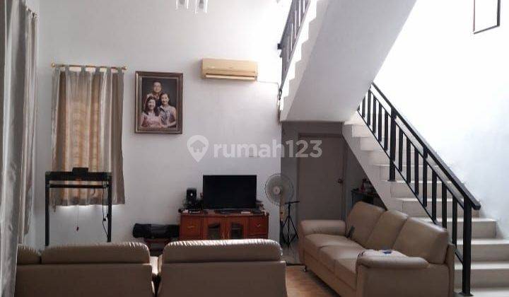 Dijual rumah hoek di vikamas kapuk jakarta utara 2