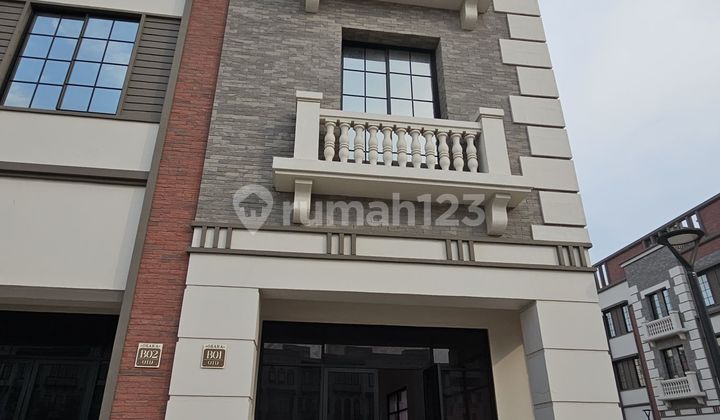 For Rent New Shophouse in Osaka Pik 2 2