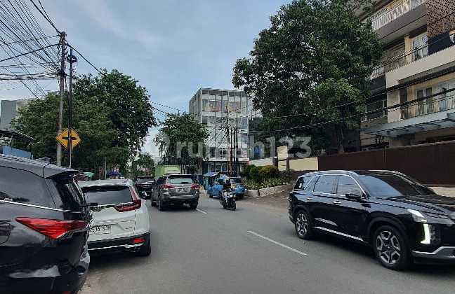 Rumah Mewah Pluit Kencana Raya, Strategis Untuk Usaha Dan Kuliner