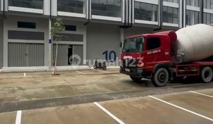 Di Sewakan Gudang Sturhub Bandara