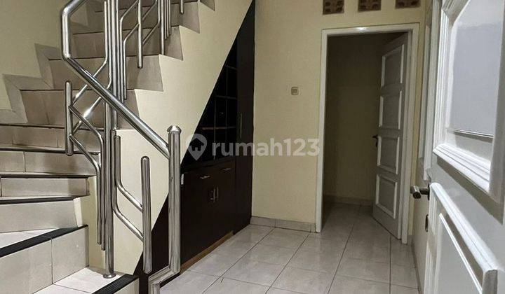 Dijual.rumah Rapi.dan.siap.huni Mutiara Taman.palem.cengkareng Jakarta Barar 2