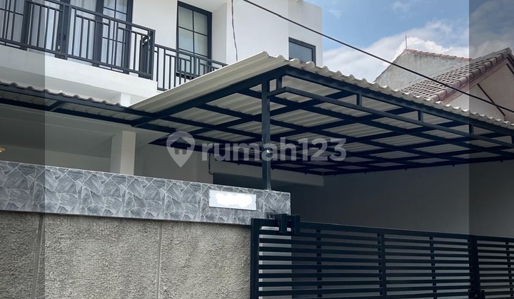 For Sale Modern Minimalist House in Bintaro Sector 5, Neat and Clean, Swimming Pool Included, Tangerang 2