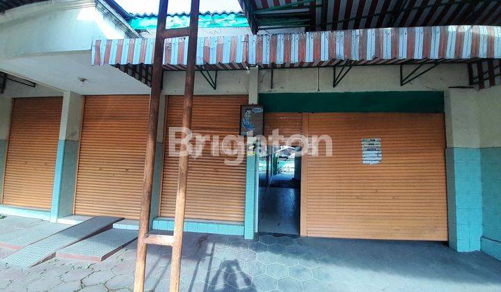 SOLO, LAWEYAN,SHOWROOM/RUKO DI TENGAH KOTA, PINGGIR JALAN, AKSES JALAN 2 ARAH 1