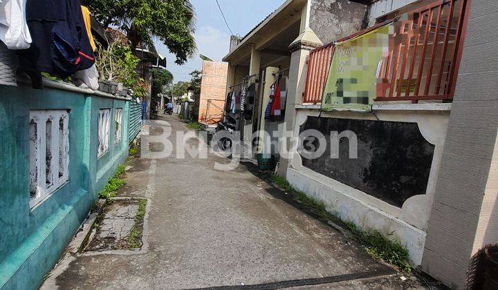 PASAR KLIWON, SURAKARTA, RUMAH MINIMALIS, 2 MENIT KE JALAN RAYA, AKSES KE PASAR BATIK MAUPUN PASAR TRADISIONAL DEKAT, HARGA MASIH NEGO 2