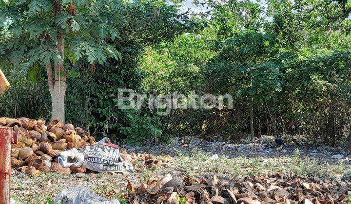 MENURAN AREA BAKI SUKOHARJO ADA TANAH PEKARANGAN HOOK DI AREA PEMUKIMAN PENDUDUK, AKSES JALAN 2 MOBIL 2