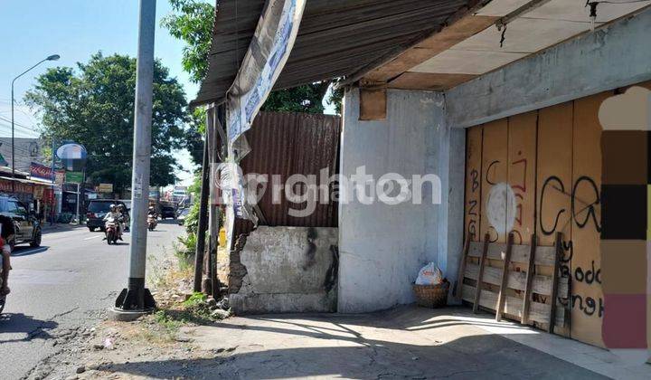 SOLO AREA LAWEAN, TERDAPAT RUKO PLUS RUMAH DENGAN LOKASI STRATEGIS PINGGIR JALAN KOTA, COCOK UNTUK USAHA 2