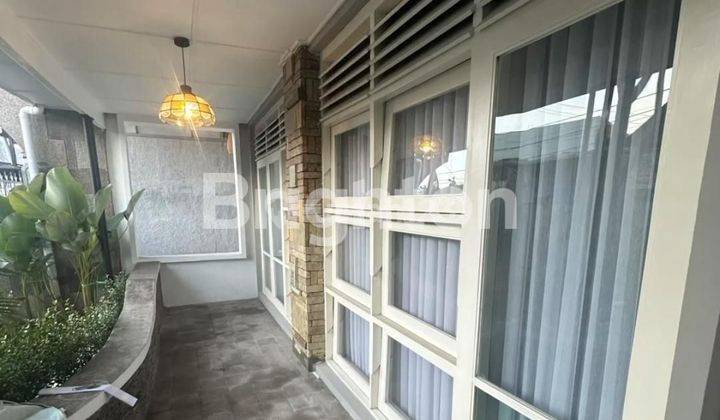 KERTEN, SURAKARTA, RUMAH KLASIK SEMI FURNISH, DENGAN LINGKUNGAN NYAMAN, DEKAT MALL DAN STASIUN, COCOK UNTUK PERKANTORAN MAUPUN TEMPAT TINGGAL 1