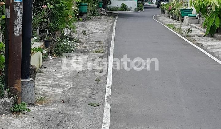 KARTASURA, SUKOHARJO, RUMAH DEKAT UMS, LOKASI SANGAT RAMAI, AKSES KE JALAN UTAMA DEKAT. 2