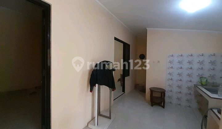 Rumah Menarik Tengah Kota Dekat Paragon Mall Dan Stadion Manahan Surkarta 2