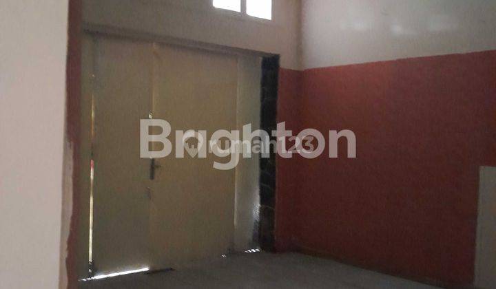 JL SLAMET RIYADI, SURAKARTA, RUKO 2 LANTAI, LOKASI STRATEGIS, COCOK UNTUK USAHA CAFE, KANTOR MAUPUN USAHA LAINNYA 2