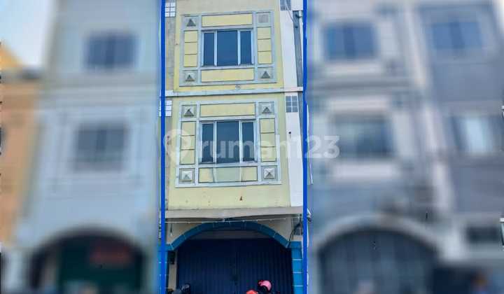 Ruko Strategis di Roxy Jababeka Siap Pakai Langsung Jalan Raya Ruko Strategis di Roxy Jababeka Siap Pakai Langsung Jalan Raya