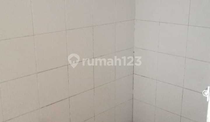 RUMAH   DICLUSTER NICE - DELTAMAS 2