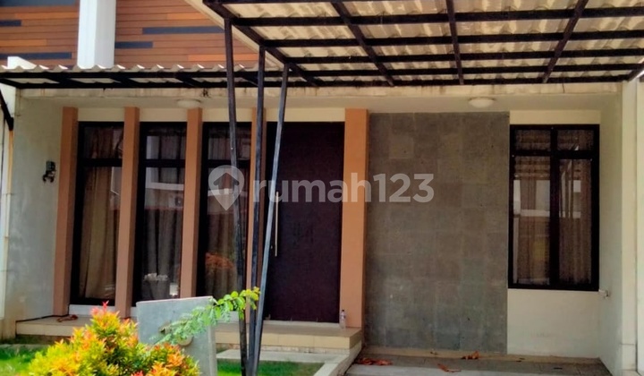 Cluster Cosmo Estate Lippo Cikarang Semi-furnished Cluster Cosmo Estate Lippo Cikarang Semi-furnished