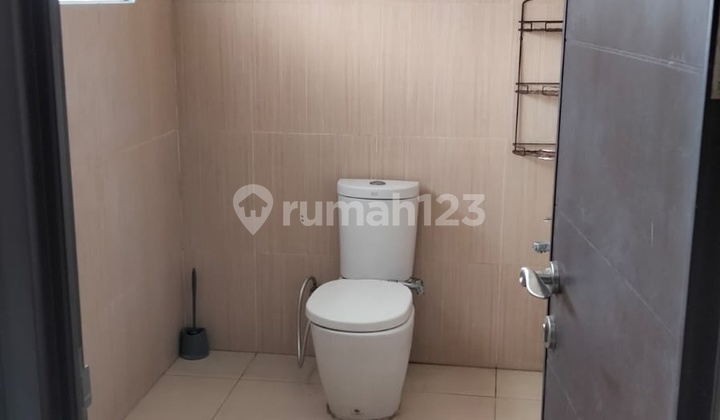 Cluster Cosmo Estate Lippo Cikarang Semi-furnished 2