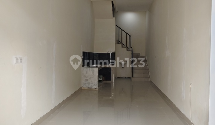 Rumah Baru 3,5 Lantai di Duri Kepa Kebon Jeruk 2
