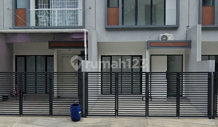 Terbaik Rumah Baru 2 Lantai di Taman Villa Meruya 2