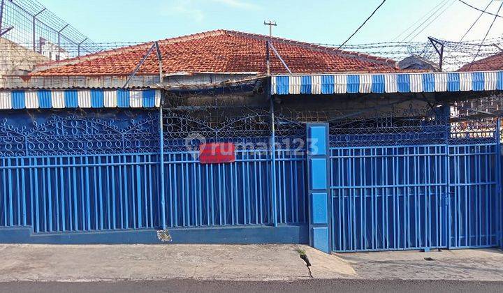 Rumah Hook di Cipulir, Kebayoran Lama Lokasi Strategis 2