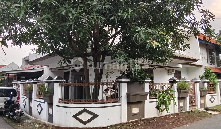 Rumah Hook 2 Lantai di Perumahan Kosambi Baru 2