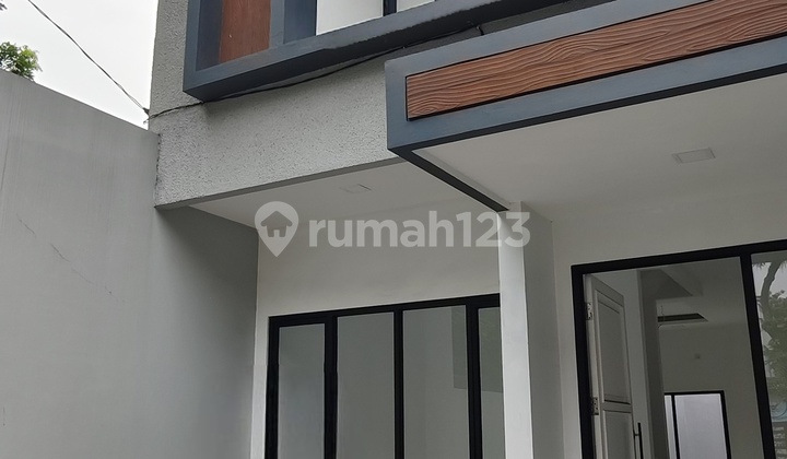 Terbaik Rumah Baru 2 Lantai di Taman Villa Meruya
