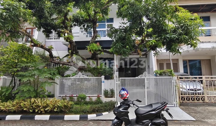 Rumah 2 Lantai Rapih di Bumi Permata Indah 2