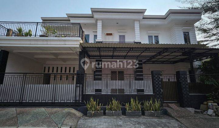 Rumah Mewah 2 Lantai Di Perumahan Banjar Wijaya 1