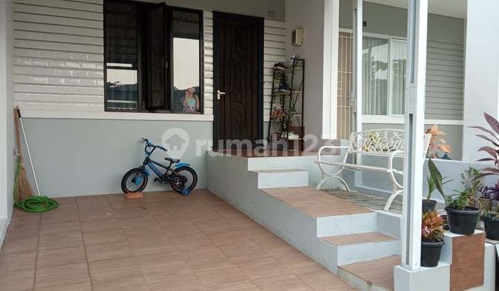 Rumah Full Furnished di Puri Botanical Residence 2