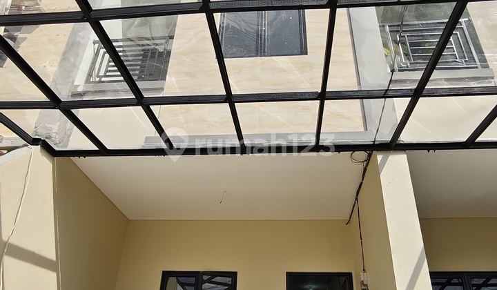 Rumah Baru 3,5 Lantai di Duri Kepa Kebon Jeruk 2