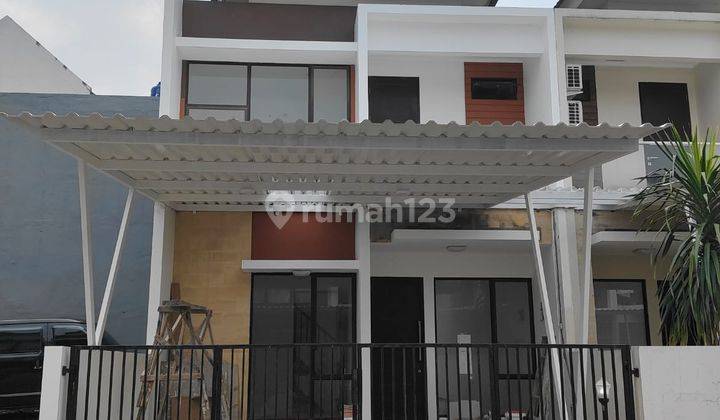 Rumah Baru 2,5 Lantai di Metland Puri Siap Huni 1