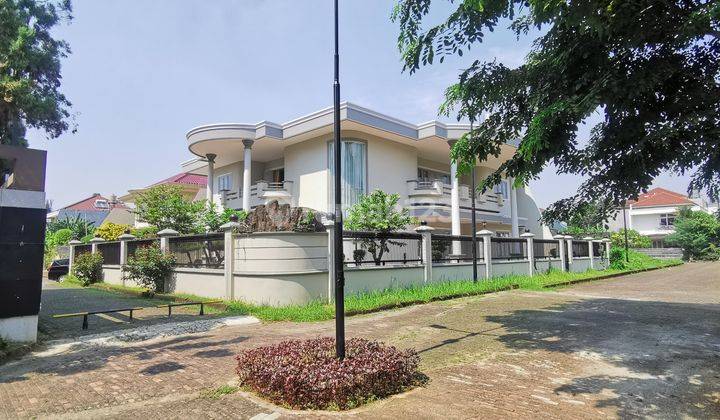 Rumah Hook 2 Lantai Luas Tanah 818 di Modernland  1