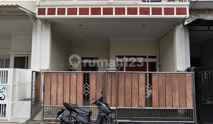 Rumah2 Lantai Dalam Cluster di Poris indah Strategis