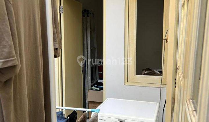 Rumah 2 Lantai Full Furnished di Taman Semanan Indah 2