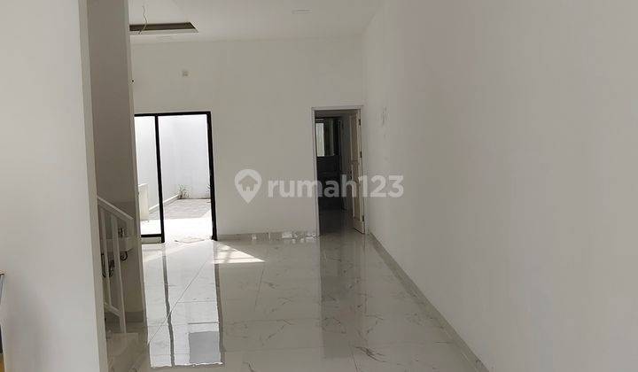 Terbaik Rumah Baru 2 Lantai di Taman Villa Meruya  2