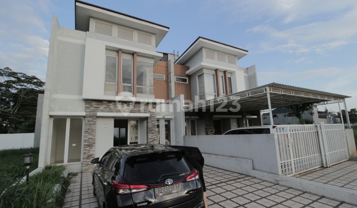 Rumah 2 Lantai di Modernland Harga Termurah