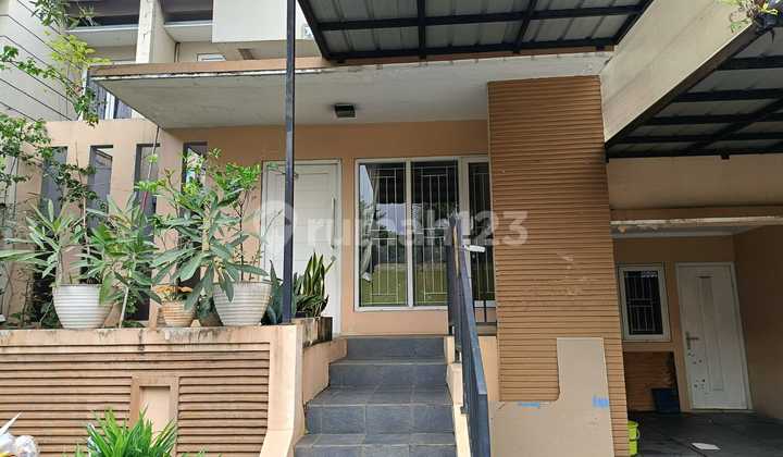 Rumah 2 Lantai Siap Huni dengan Hunian Nyaman @Ciputat 1
